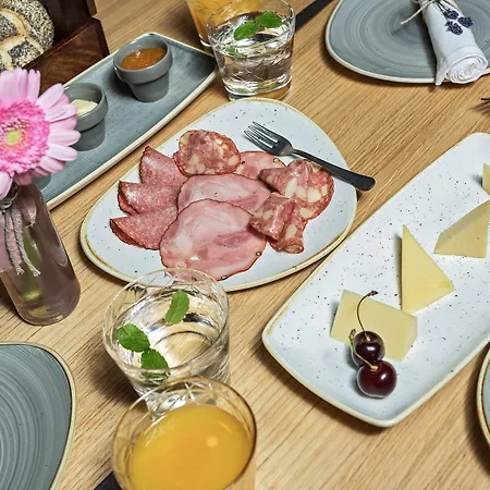 Senses Violett - Adults Only 4*