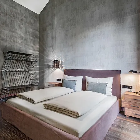 Senses Violett - Adults Only